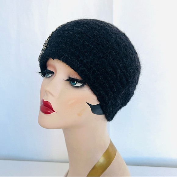 Roman Keflay Hand Crochet With Mohair & Brads - Picture 10 of 15